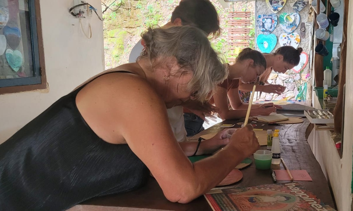 Digitaal Detox Groepsretreat Indonesië - schilderworkshop indonesie