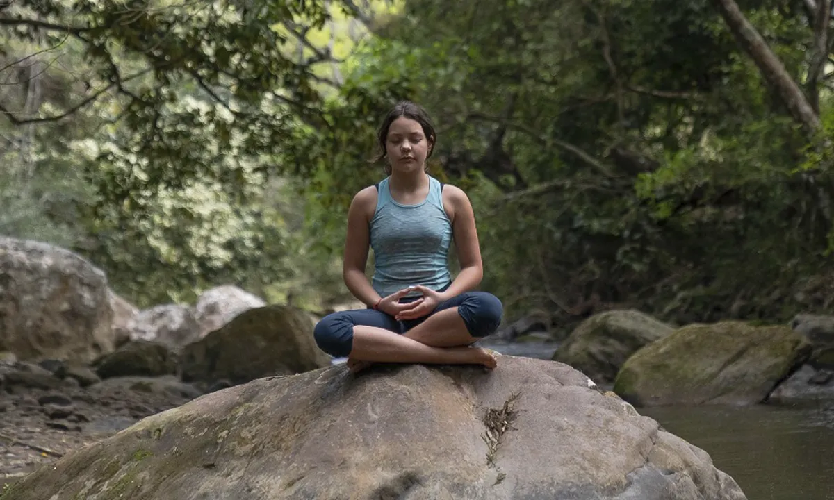 Individuele Spirituele sjamanistische retreat Bolivia - meditatie in de rivier.